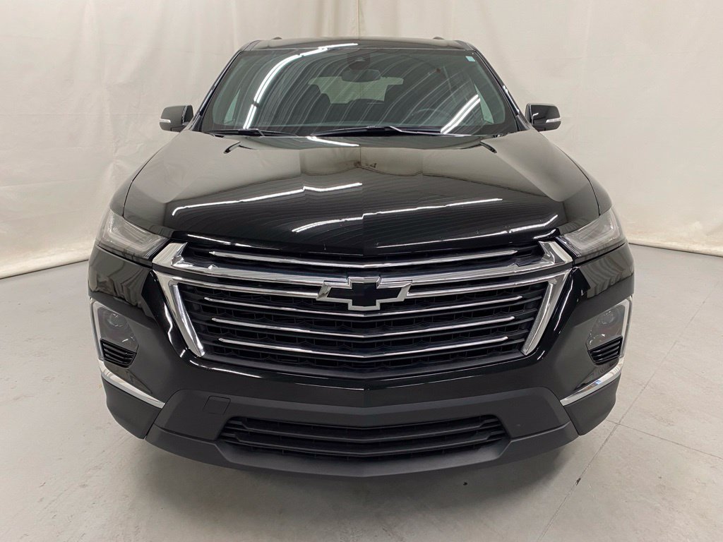 Used 2024 Chevrolet Traverse LT w/ LPO, Floor Liner Package AWD/4WD image 3