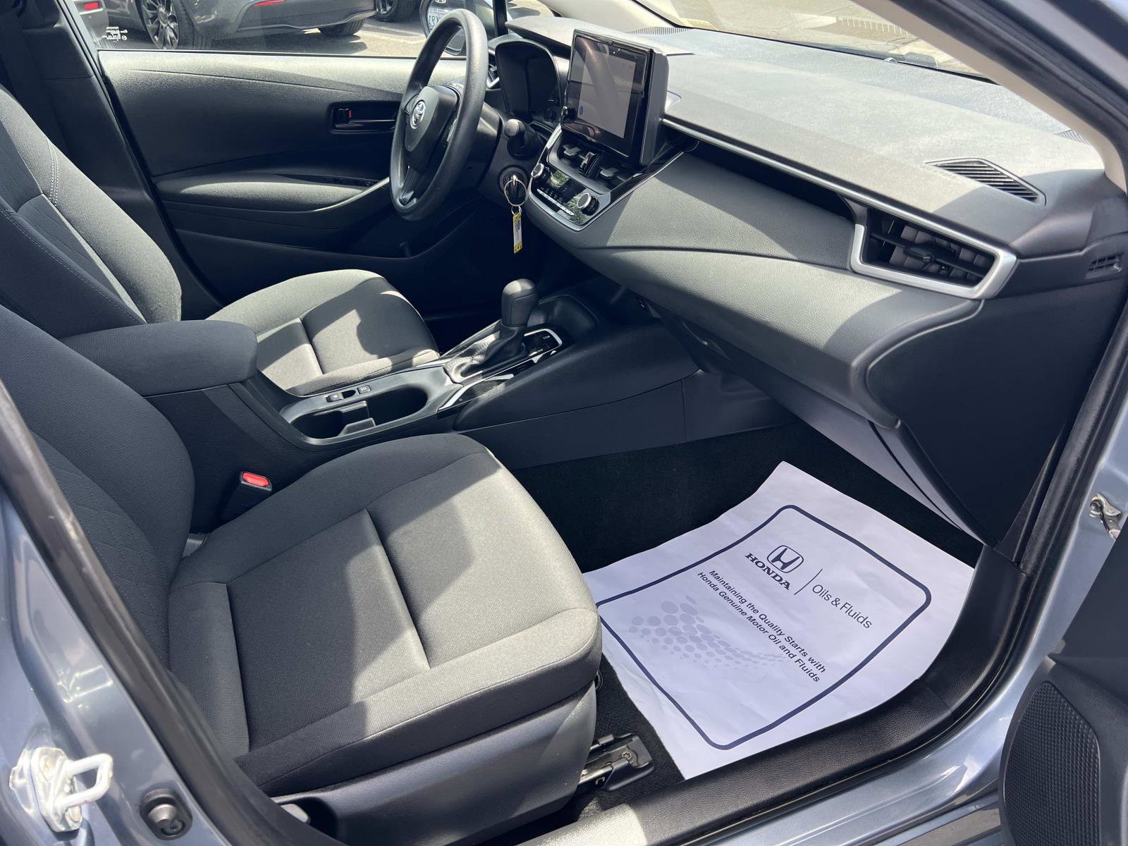 Used 2023 Toyota Corolla LE image 26