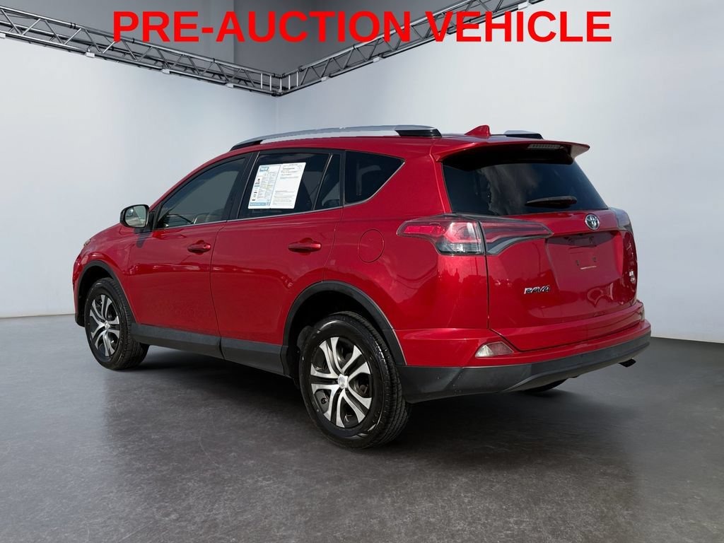 Used 2016 Toyota RAV4 LE AWD/4WD image 5
