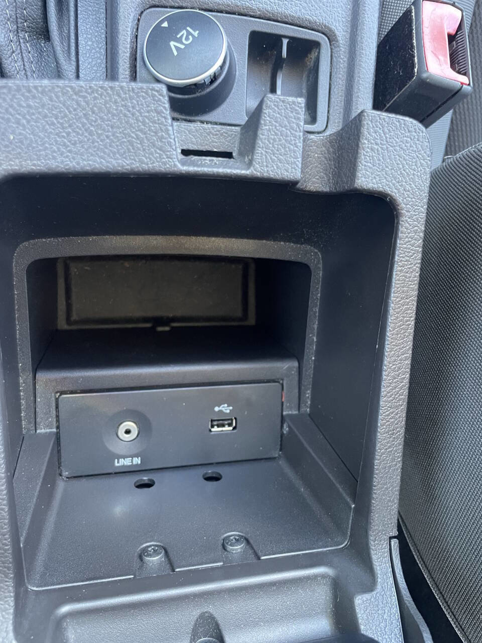 Used 2013 Ford Focus SE image 21