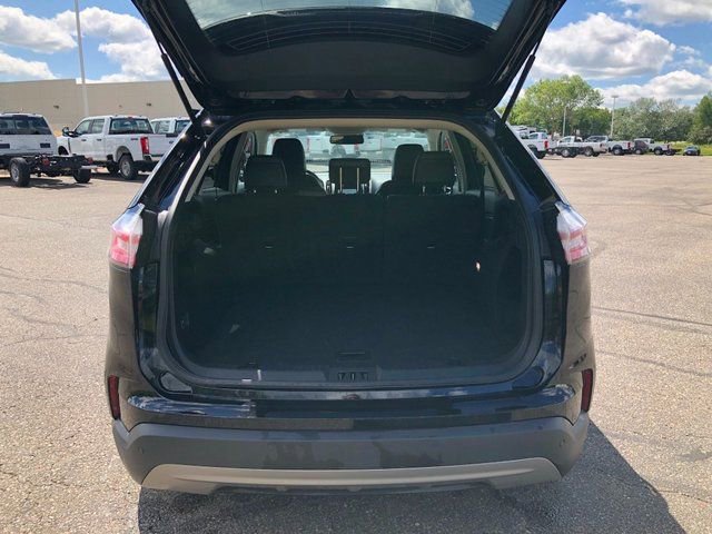 Used 2024 Ford Edge SEL image 24