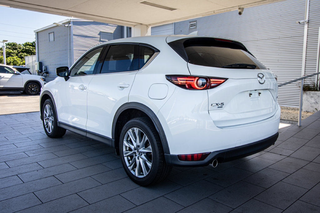 Used 2021 MAZDA CX-5 Grand Touring w/ GT Premium Package AWD/4WD image 11