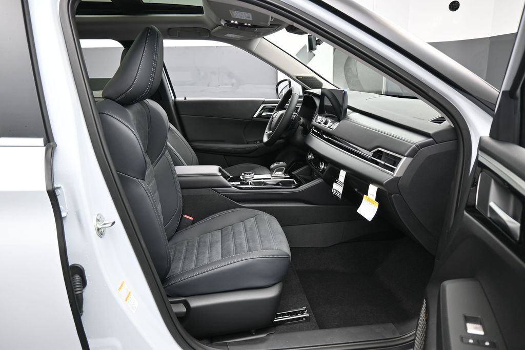 New 2026 Mitsubishi Outlander SE FWD image 47