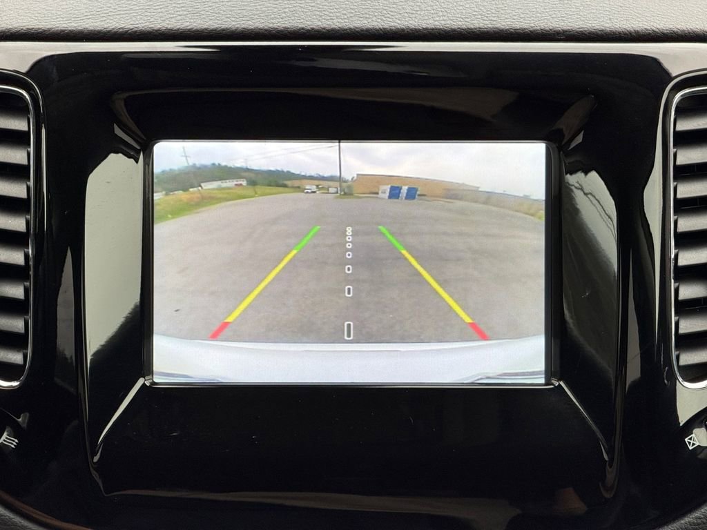 Used 2019 Jeep Compass Altitude image 12