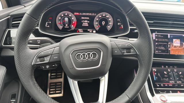 Used 2025 Audi SQ7 Premium Plus image 9