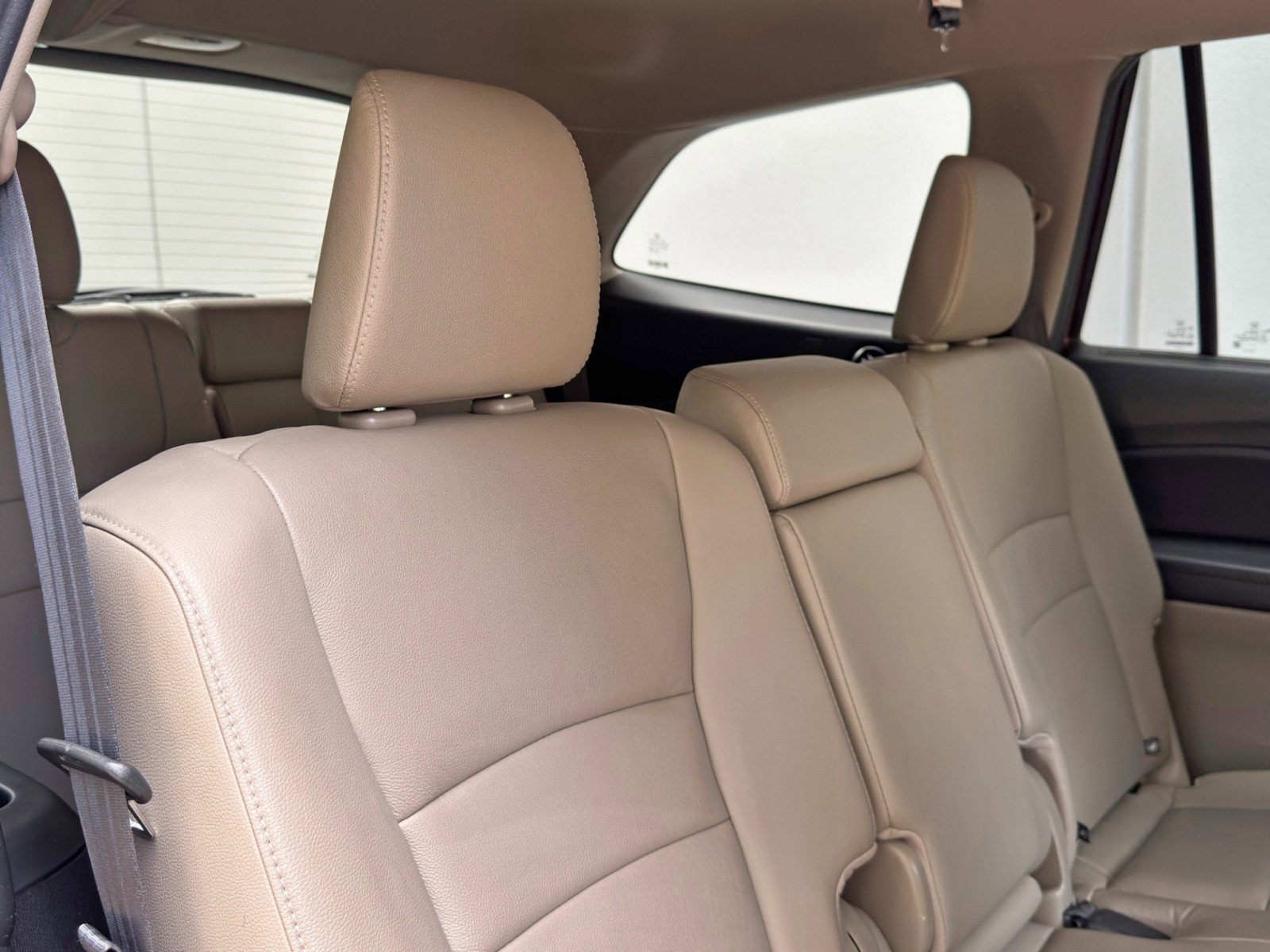 Used 2021 Honda Pilot Touring image 42