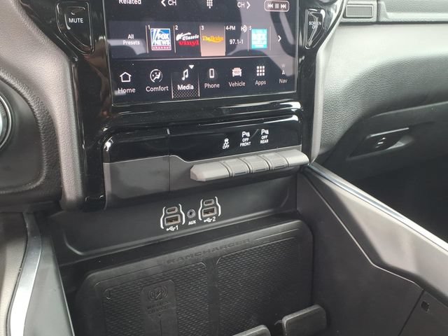 Used 2025 RAM 1500 Big Horn AWD/4WD image 24