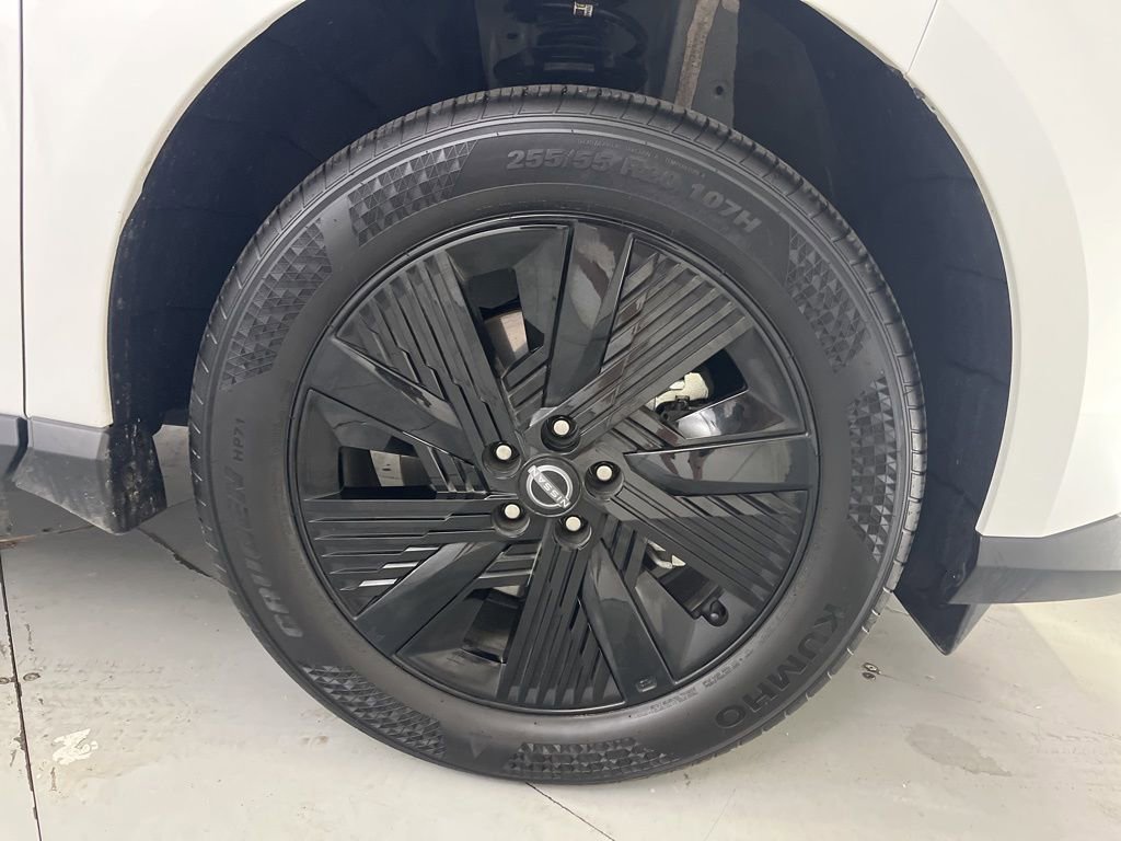 Used 2025 Nissan Murano SV image 18