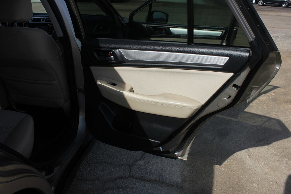 Used 2015 Subaru Outback 2.5i Premium w/ Popular Package #3 image 36