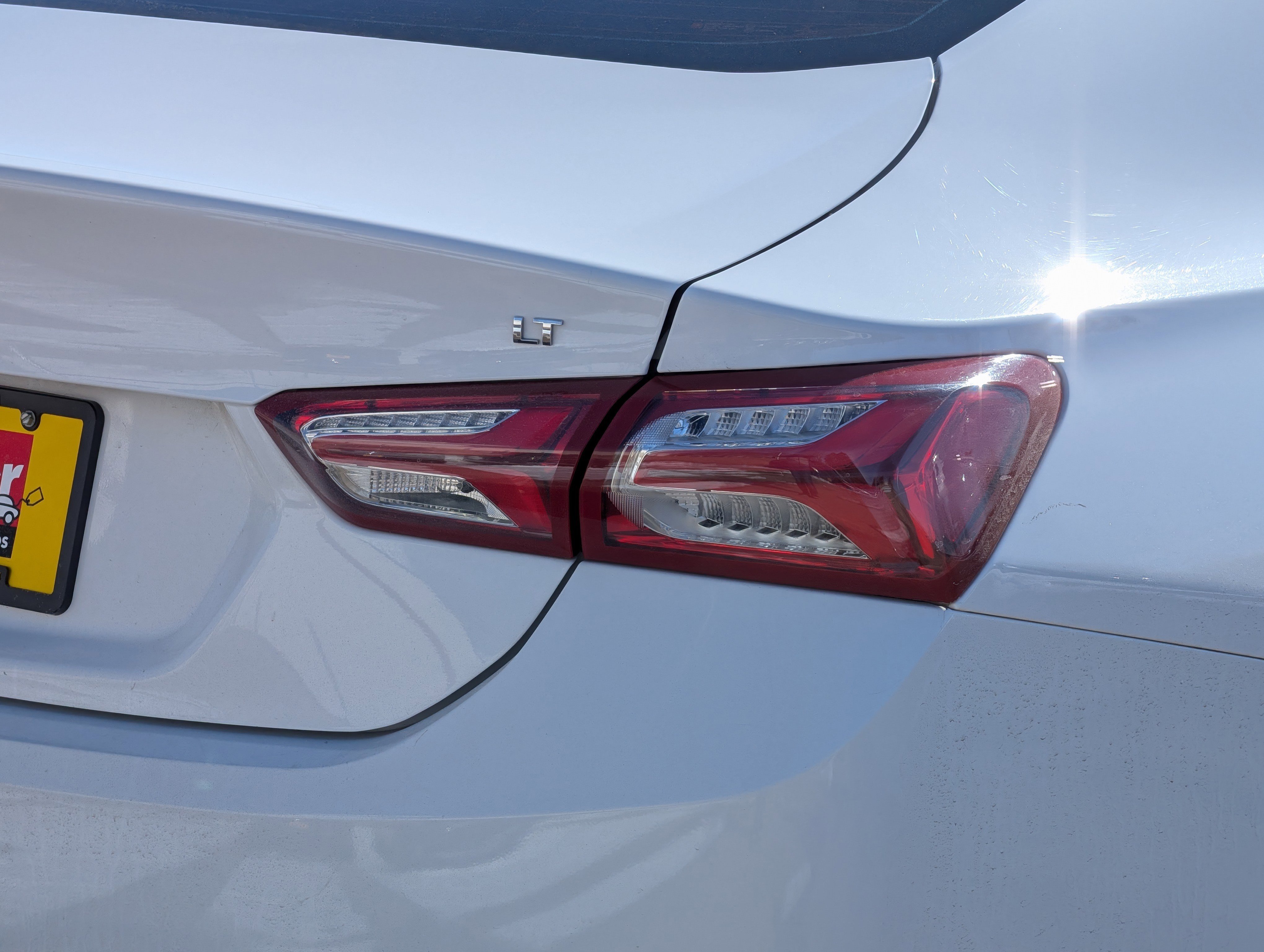 Used 2020 Chevrolet Malibu LT image 14