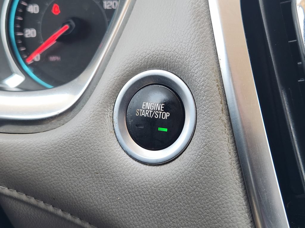 Used 2019 Chevrolet Traverse LT FWD image 20