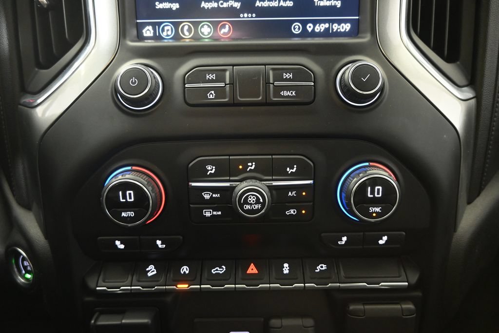 Used 2020 Chevrolet Silverado 1500 RST AWD/4WD image 30