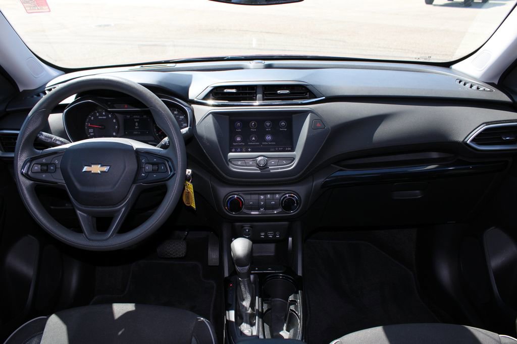 Used 2023 Chevrolet TrailBlazer LS image 8