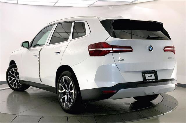 New 2026 BMW X3 xDrive30 w/ Premium Package image 2