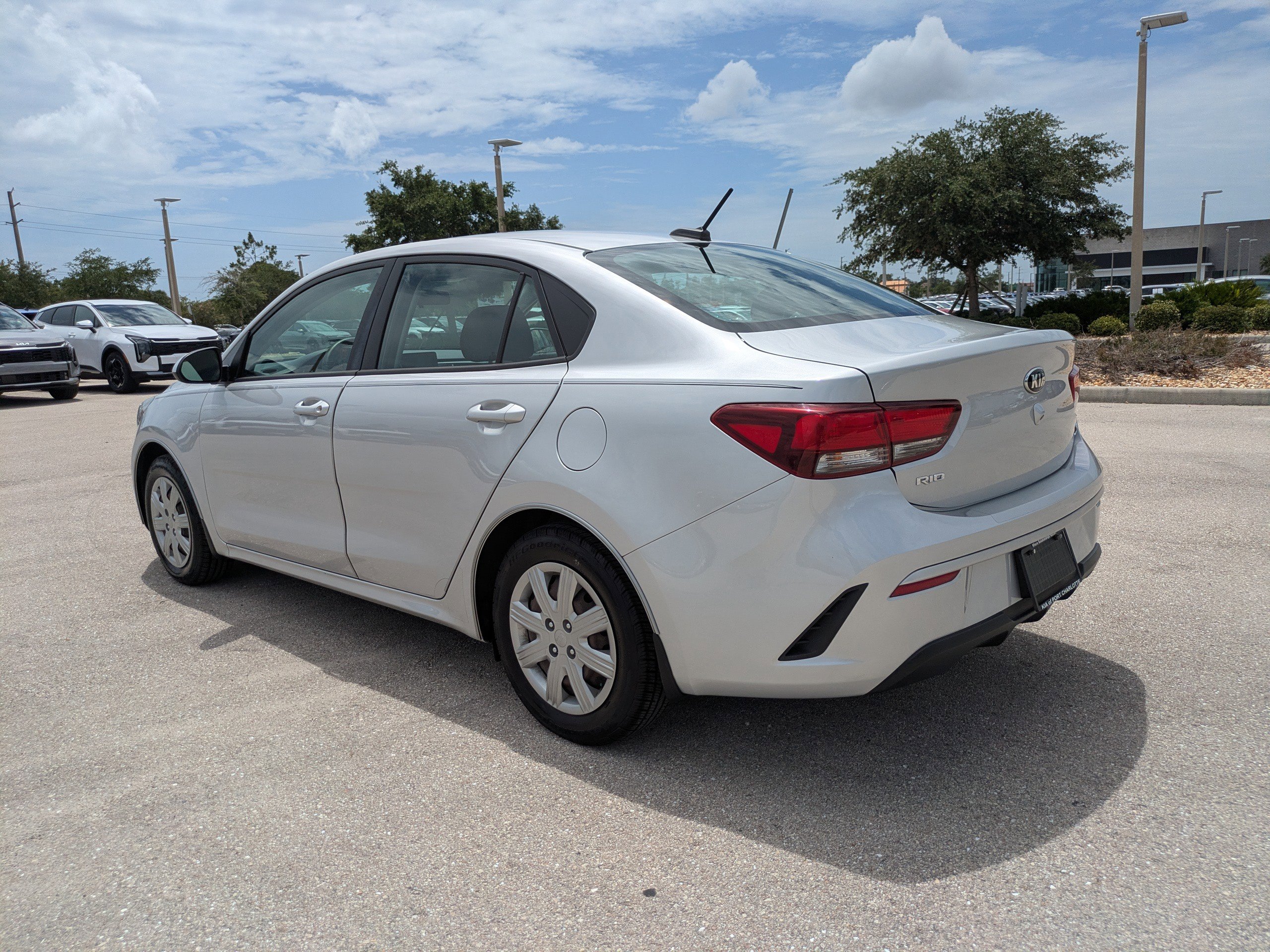 Certified 2021 Kia Rio S FWD image 9