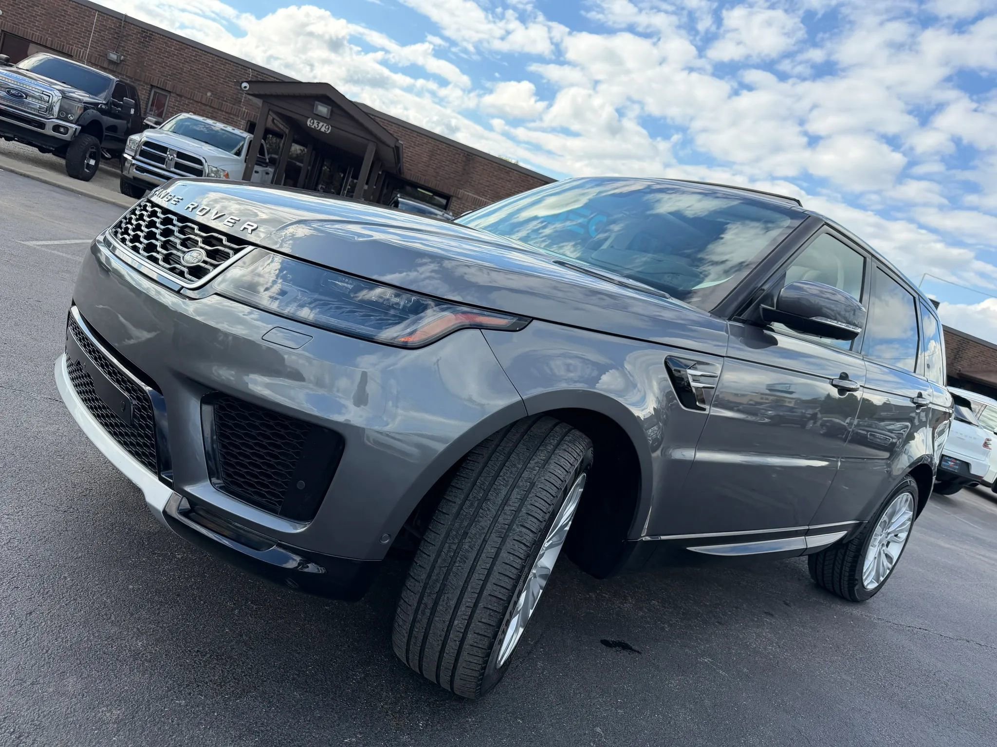 Used 2019 Land Rover Range Rover Sport HSE AWD/4WD image 60