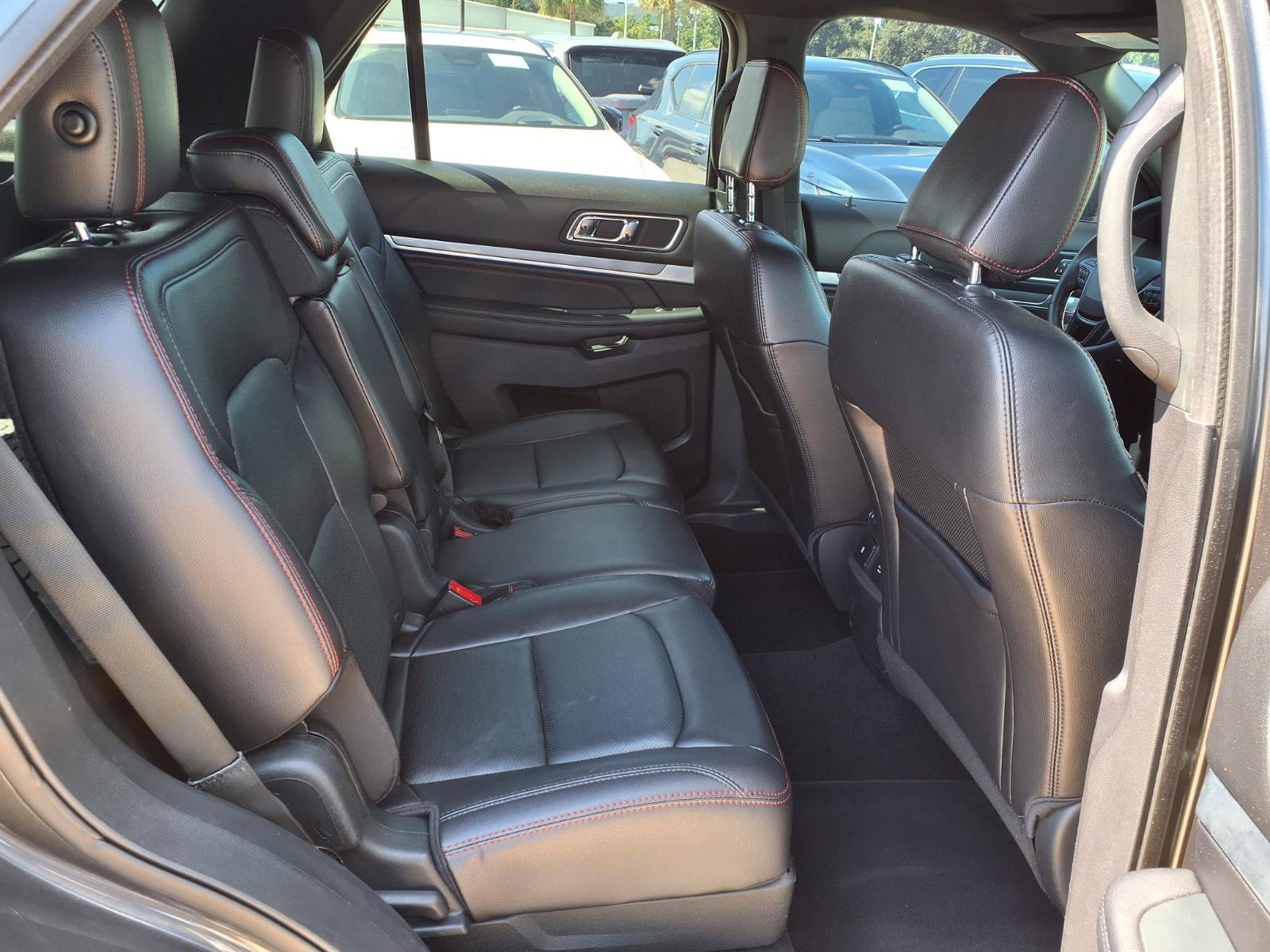 Used 2019 Ford Explorer Sport w/ Equipment Group 401A AWD/4WD image 15