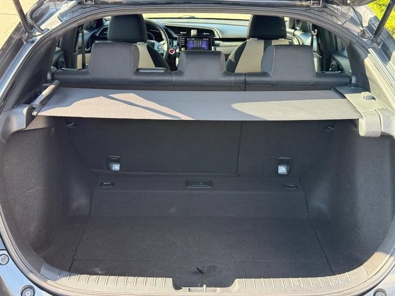 Used 2019 Honda Civic EX image 9