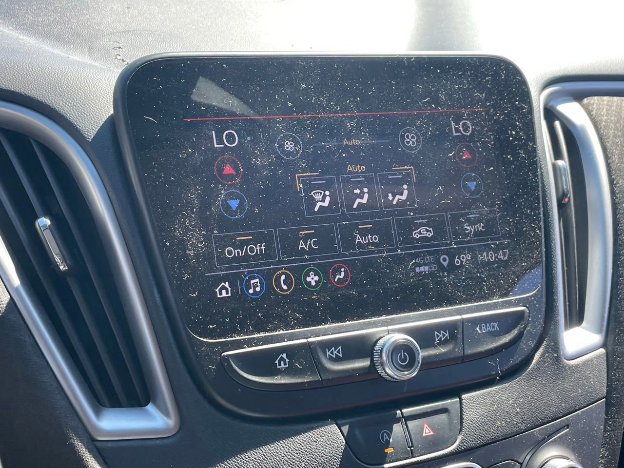 Used 2022 Chevrolet Malibu LT image 9