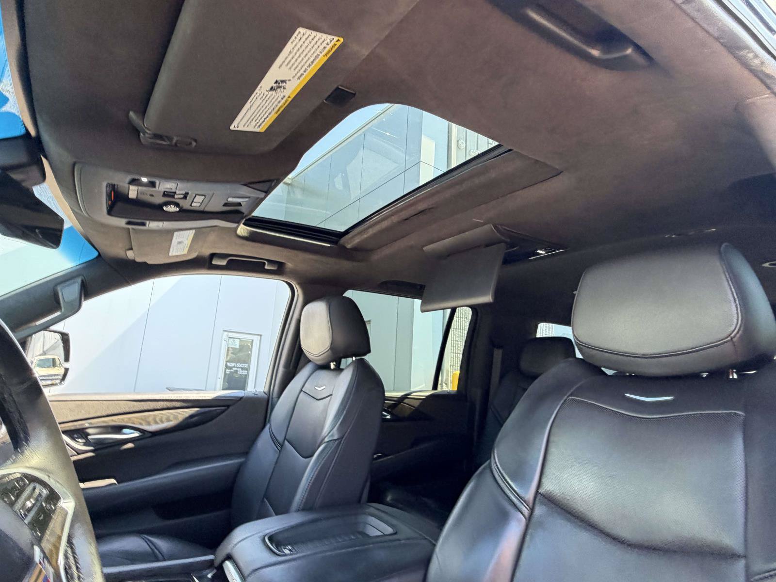 Certified 2020 Cadillac Escalade ESV Platinum AWD/4WD image 10