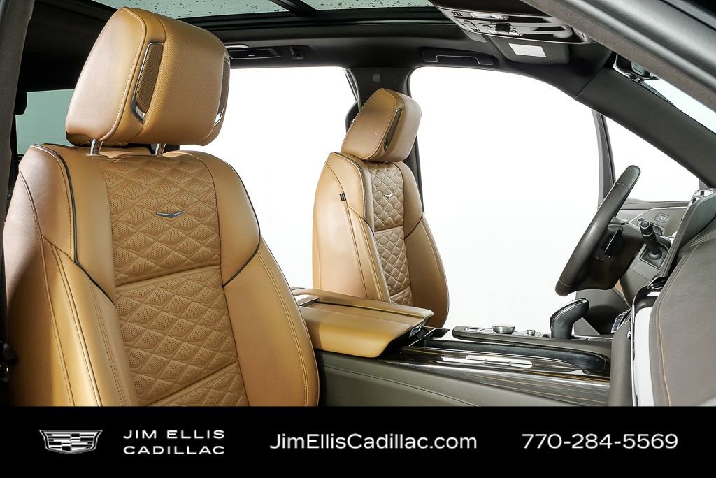 Used 2023 Cadillac Escalade Sport w/ LPO, ONYX Package image 25