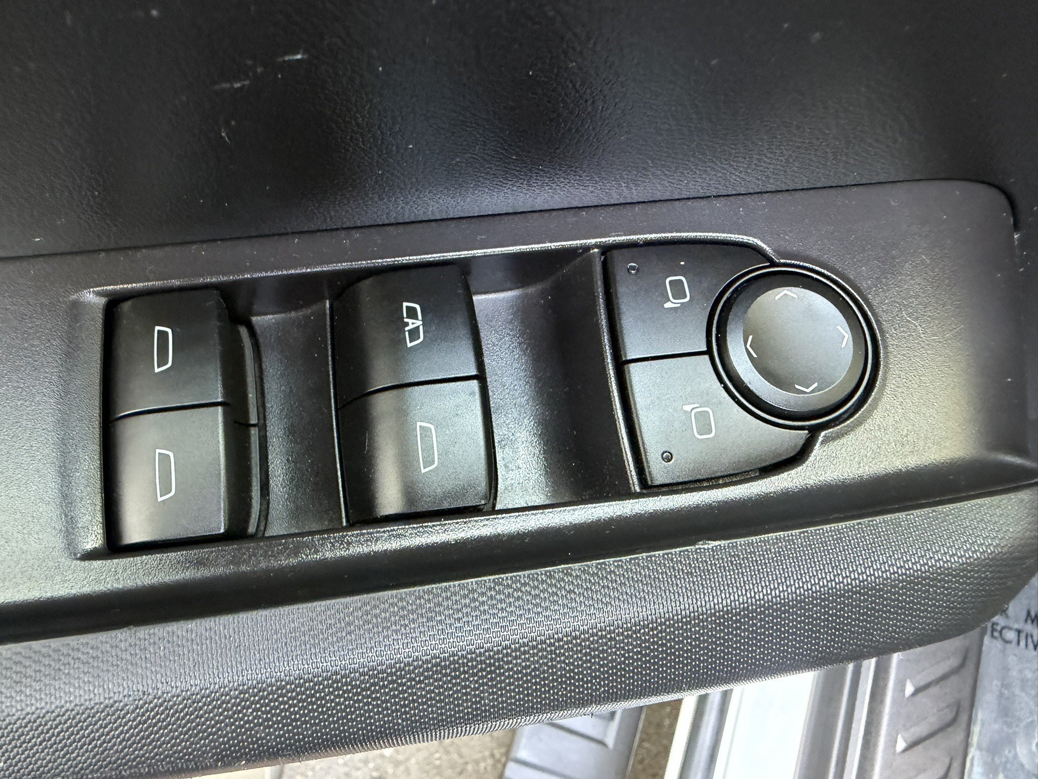 Used 2023 GMC Canyon Elevation w/ Convenience Package AWD/4WD image 27