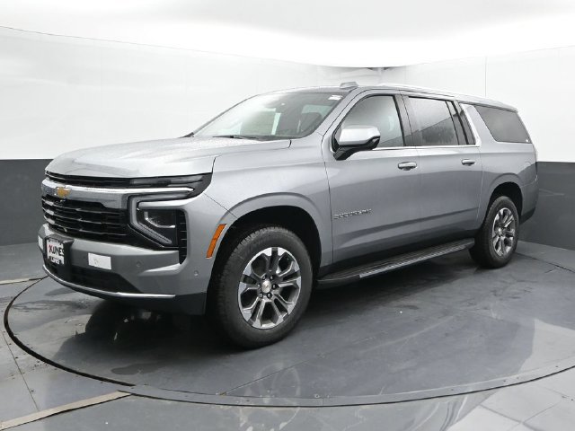 New 2026 Chevrolet Suburban LS AWD/4WD image 6