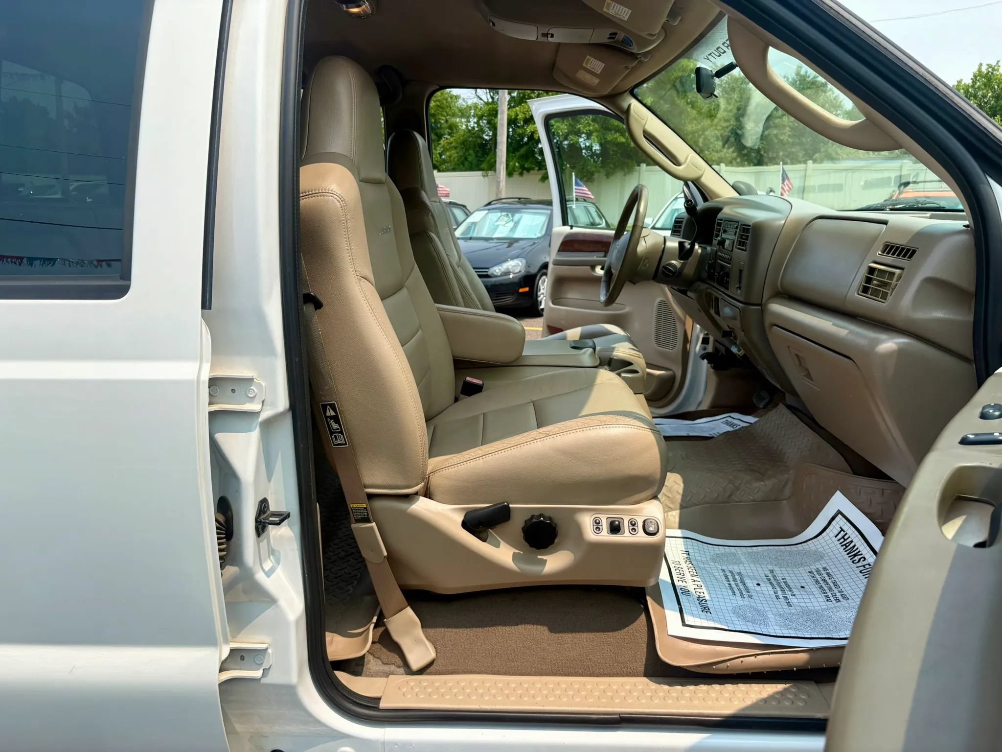 Used 2003 Ford F350 Lariat AWD/4WD image 25