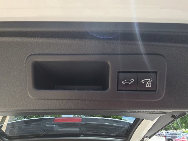 Used 2025 Toyota 4Runner Limited AWD/4WD image 42
