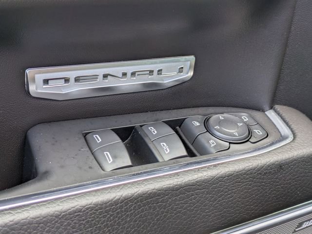 Used 2024 GMC Sierra 1500 Denali w/ Denali Reserve Package AWD/4WD image 11