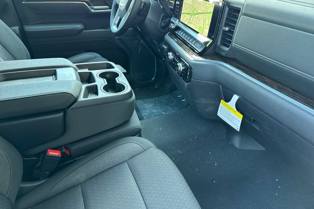 New 2026 GMC Sierra 1500 SLE w/ X31 Off-Road Package AWD/4WD image 17