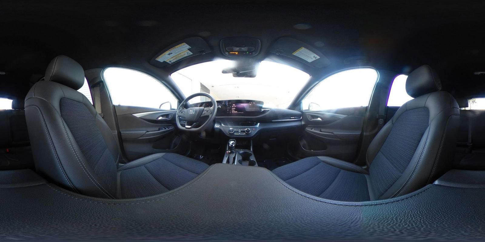 Used 2025 Buick Envista Preferred image 42