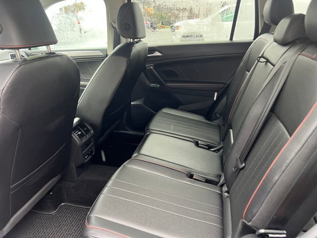 Used 2024 Volkswagen Tiguan Wolfsburg Edition image 23