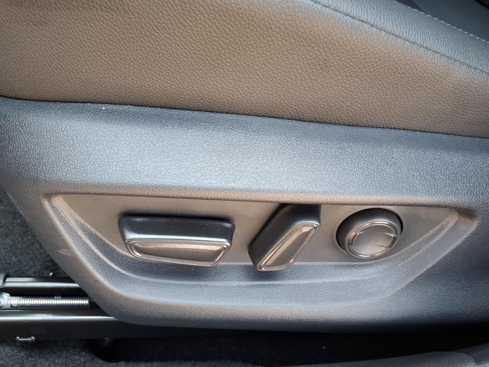 Used 2026 Toyota Camry XSE FWD image 22