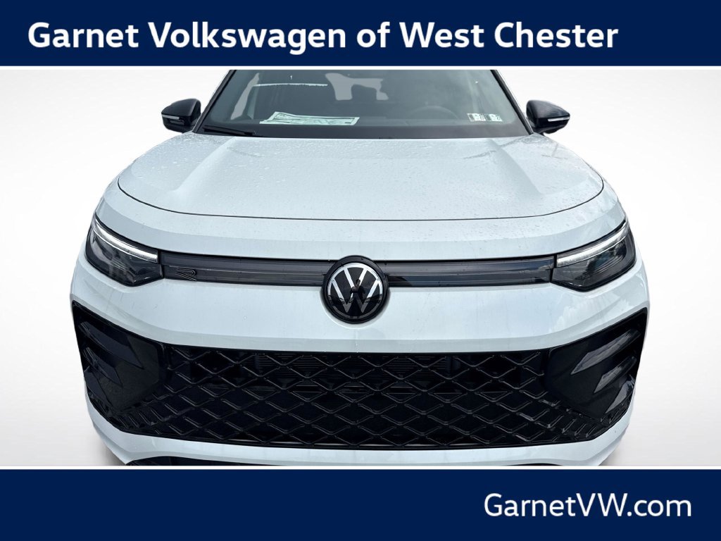 New 2026 Volkswagen Tiguan SE R-Line AWD/4WD image 8