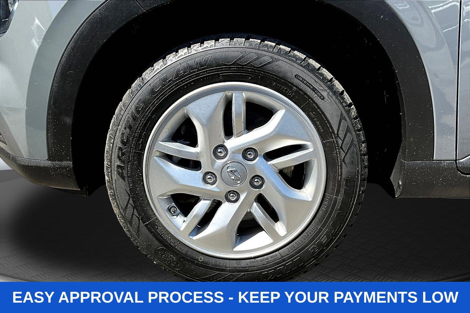 Used 2020 Hyundai Venue SEL FWD image 37