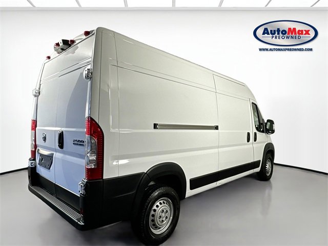 Used 2024 RAM ProMaster 2500 w/ Convenience Group image 2