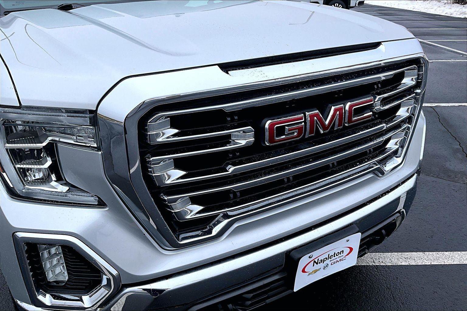 Used 2019 GMC Sierra 1500 SLT w/ SLT Premium Package image 29