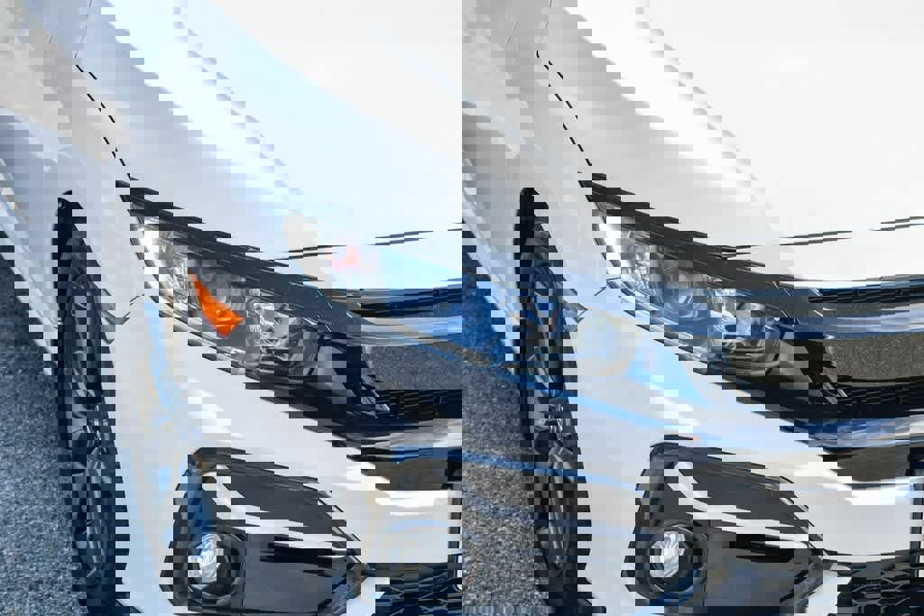 Used 2021 Honda Civic EX image 4