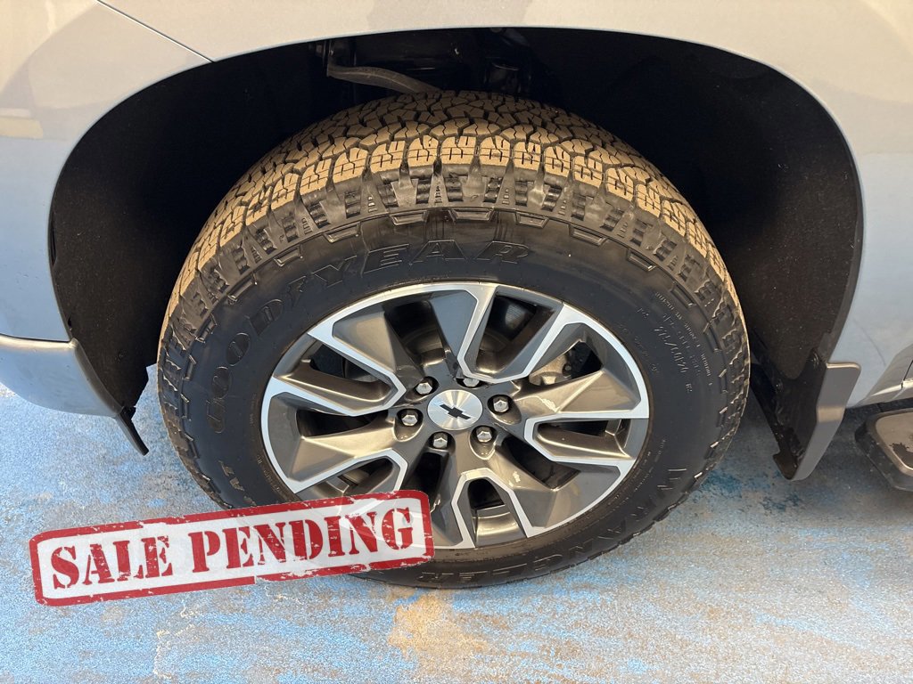 Certified 2025 Chevrolet Silverado 1500 RST w/ Z71 Off-Road Package image 14