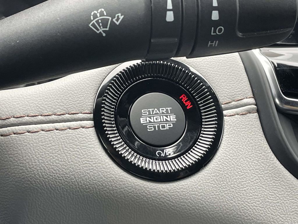 New 2026 Jeep Compass Limited image 36