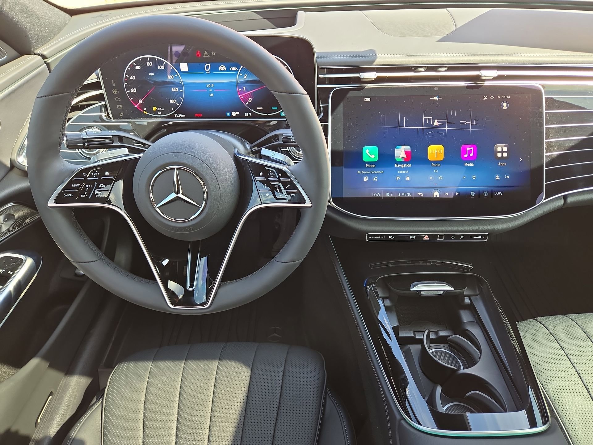 New 2025 Mercedes-Benz E 350 4MATIC Sedan image 14