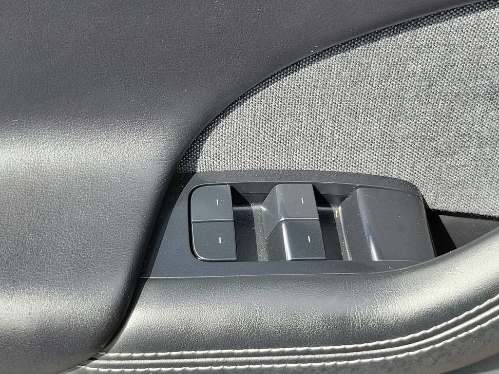 Used 2021 Tesla Model S Plaid AWD/4WD image 13