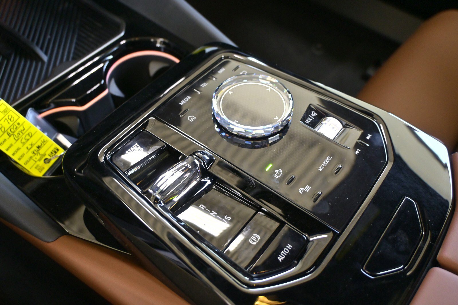 New 2026 BMW 550e xDrive w/ Executive Package image 24