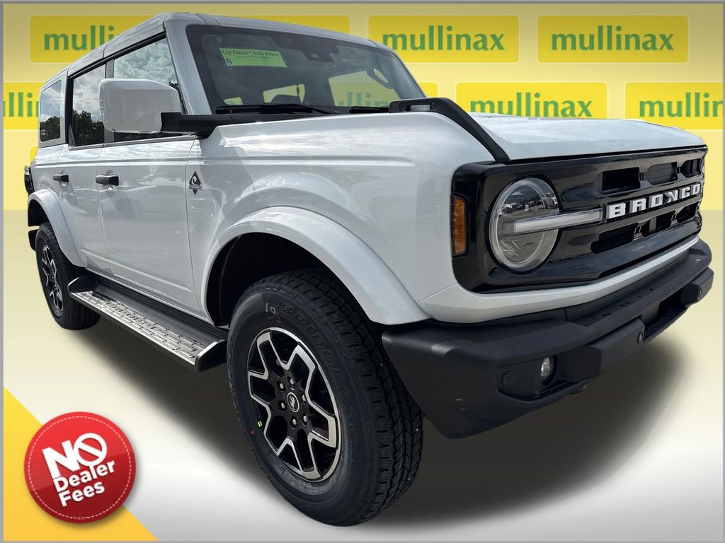 New 2026 Ford Bronco Outer Banks AWD/4WD image 1