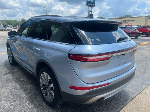 Used 2022 Lincoln Corsair Reserve w/ Elements Package FWD image 8