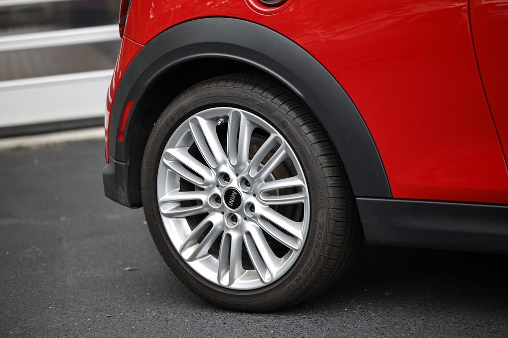 Used 2024 MINI Cooper S FWD image 6