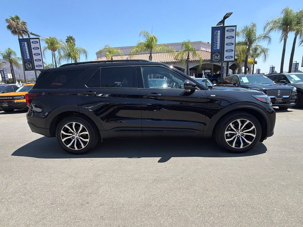 Used 2026 Ford Explorer ST-Line RWD image 14