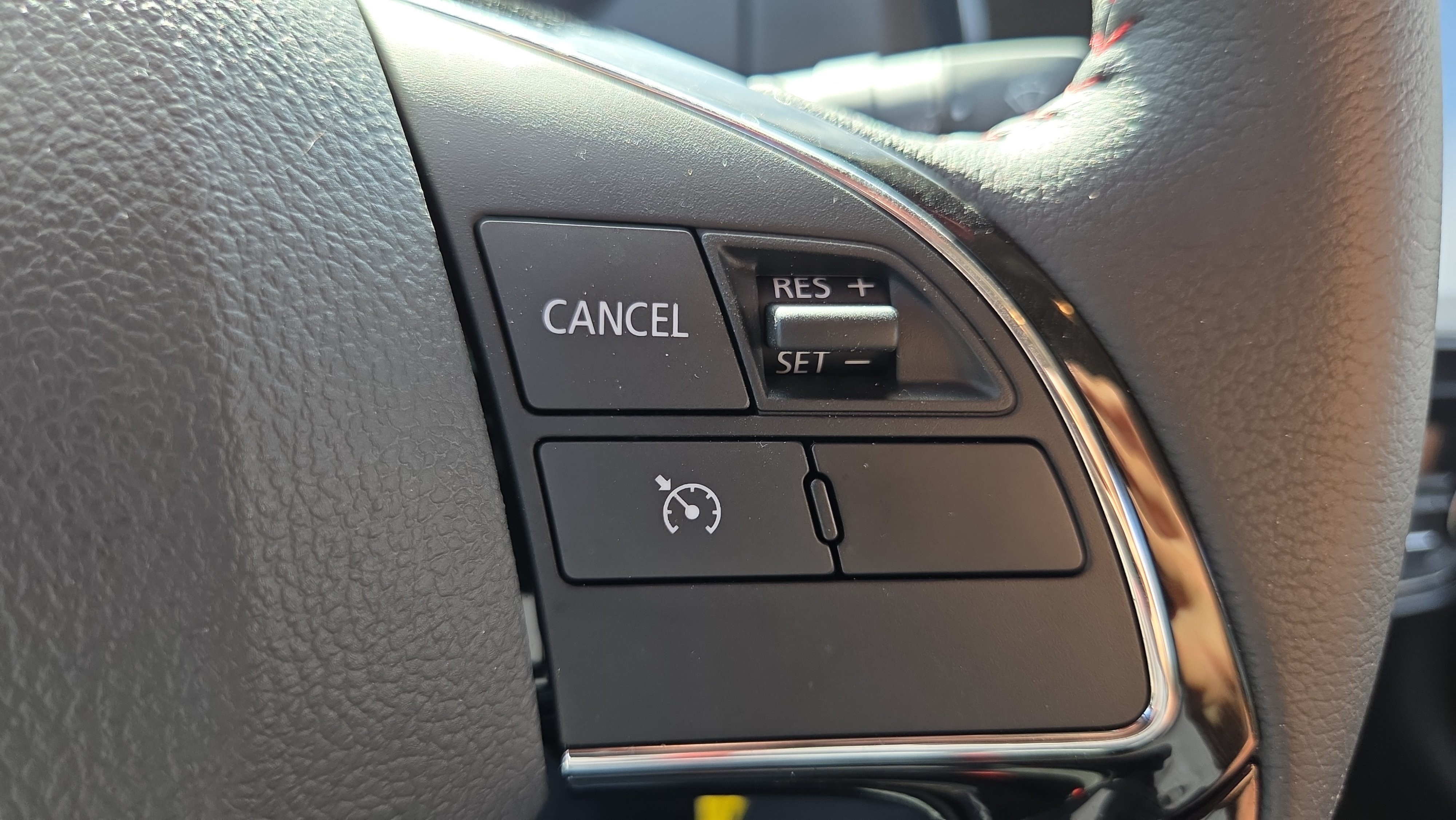 Used 2024 Mitsubishi Mirage G4 ES FWD image 28
