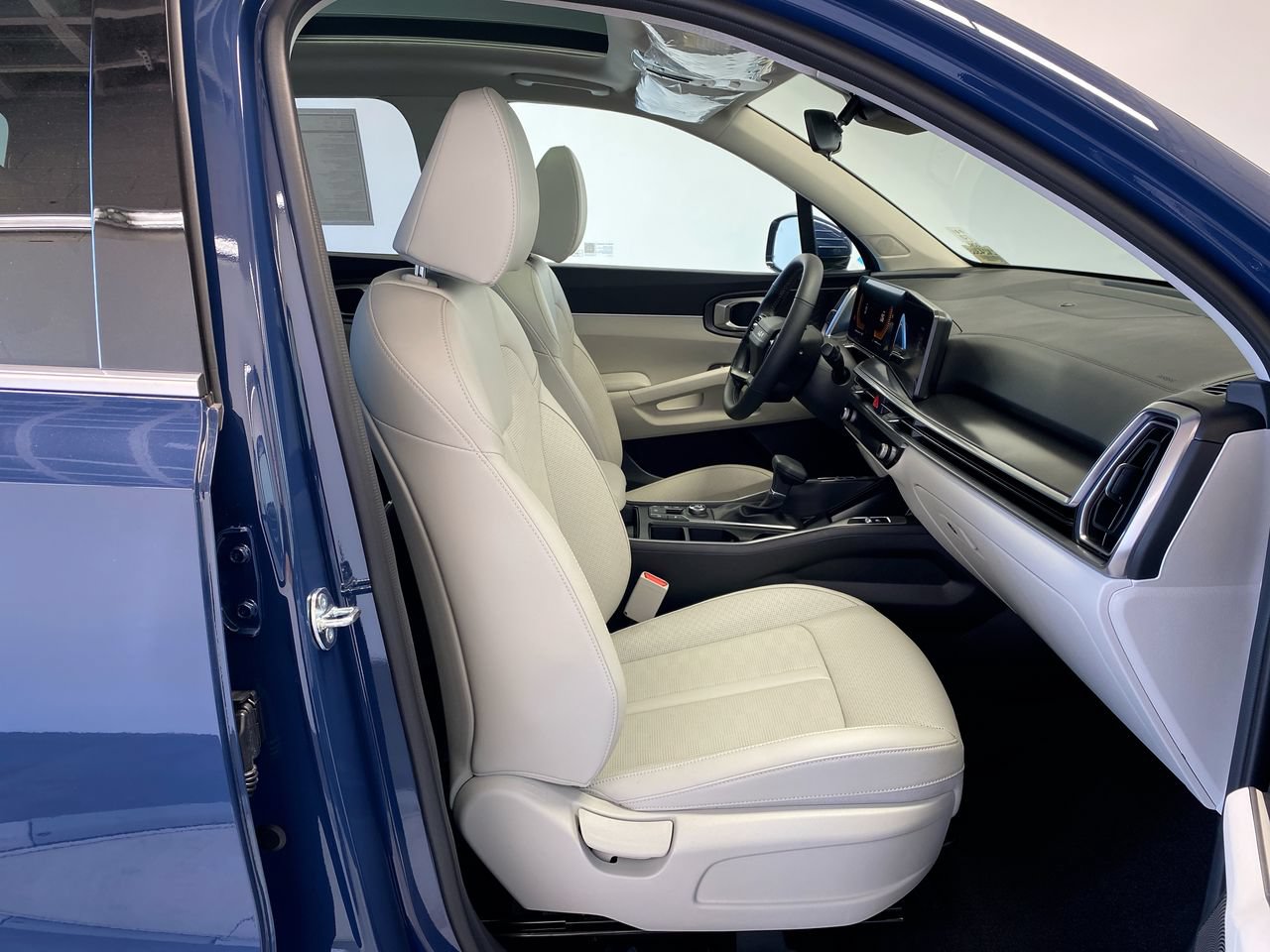 New 2026 Kia Sorento S FWD image 29